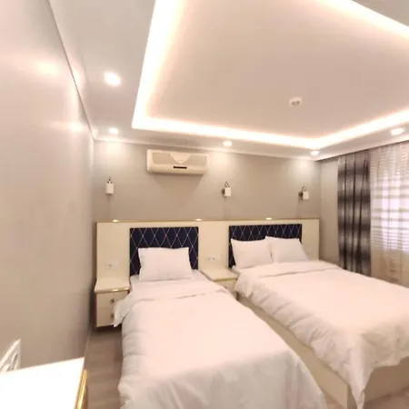 Family Hotell 3*